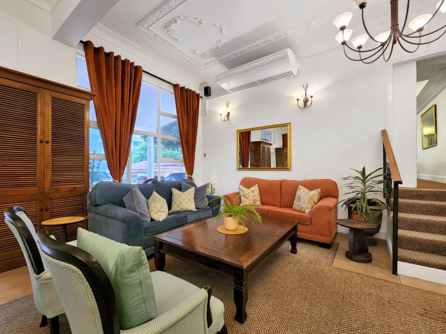 0 Bedroom Property for Sale in Sea Point Western Cape